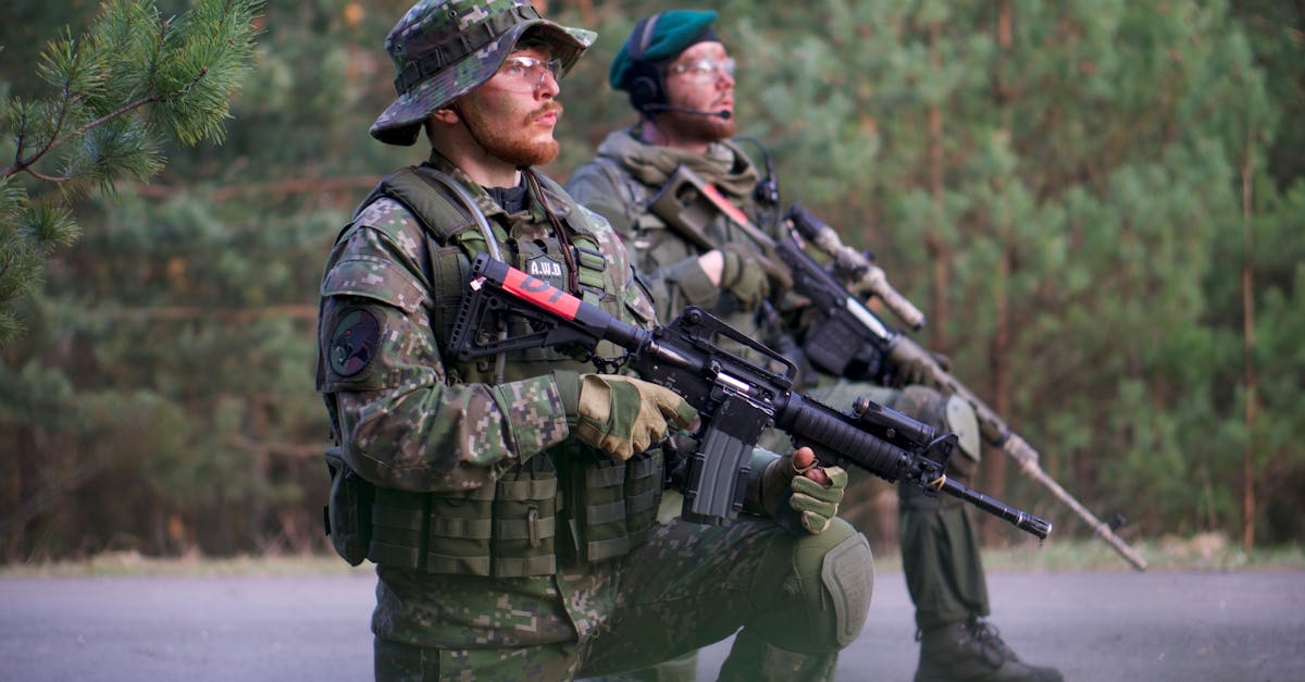 懂的通信实名账号：详情下载教程港融APP